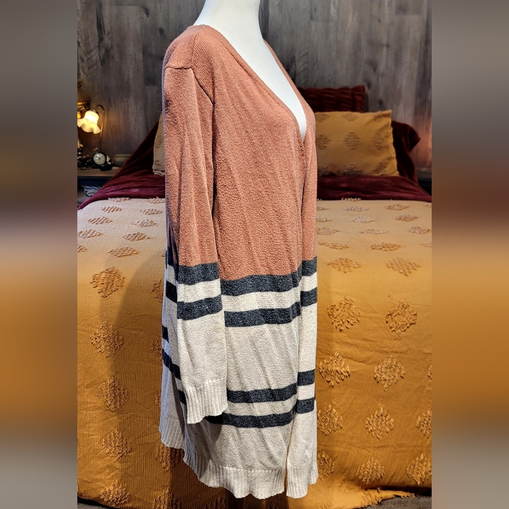 Dough & Ray Color Block Angora Cardigan – Size Large - Picture 7 of 9